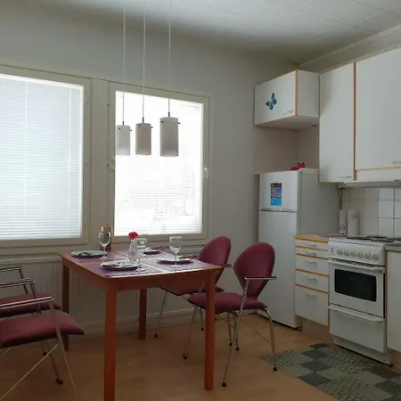 Mini-mani Northern House *