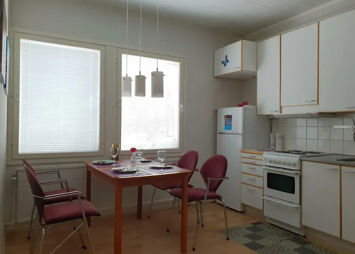 Mini-mani Northern House *